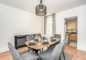 Bluewater View 3 Bedroom Townhouse, Great for contractors